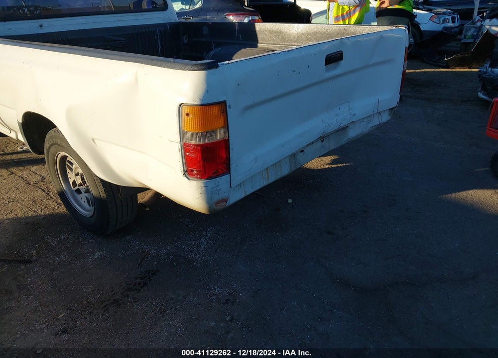 1989 TOYOTA PICKUP 1/2 TON SHORT WHEELBASE VIN: JT4RN81R4K0015219