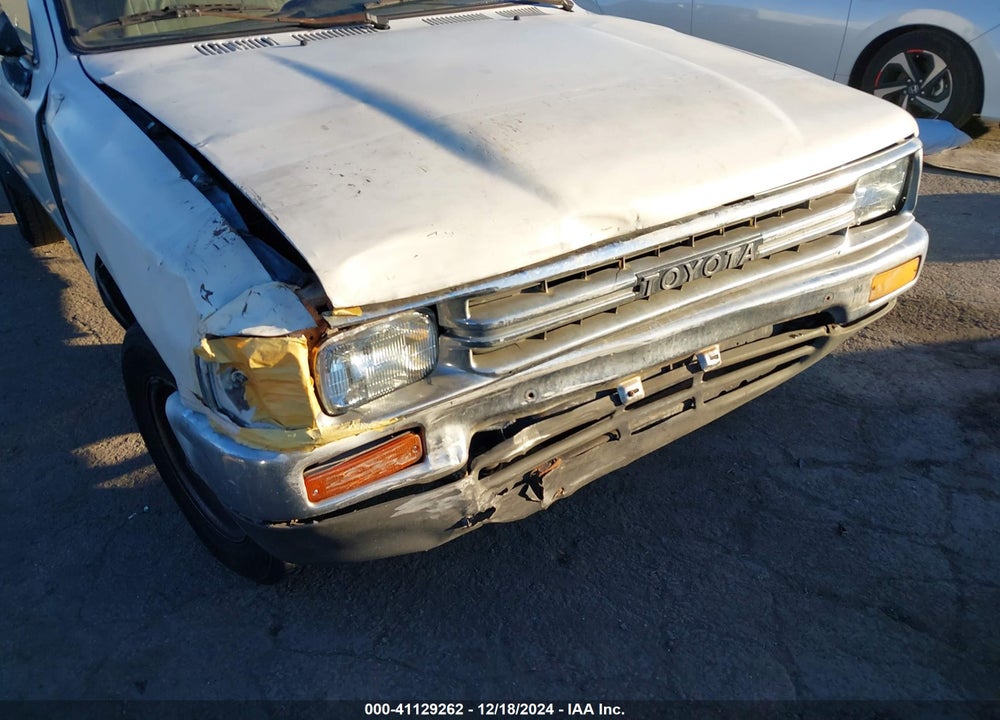 1989 TOYOTA PICKUP 1/2 TON SHORT WHEELBASE VIN: JT4RN81R4K0015219
