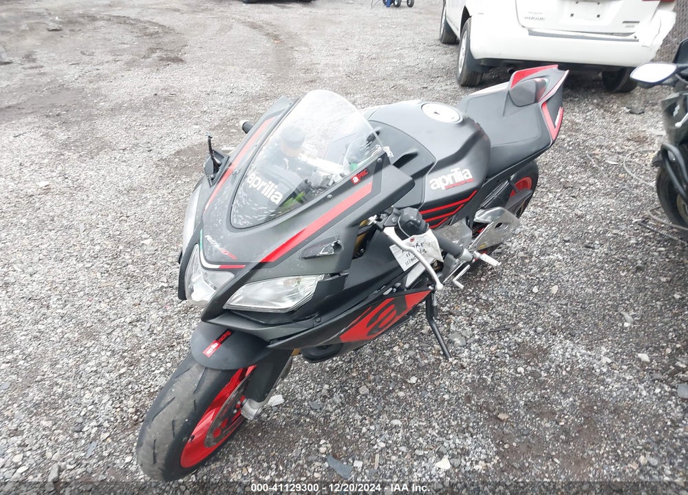 2016 APRILIA RSV4 RF/RR VIN: ZD4RKUB02GS000641