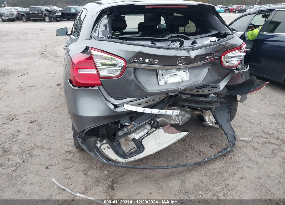 2016 MERCEDES-BENZ GLA-CLASS VIN: WDCTG4GB2GJ208872