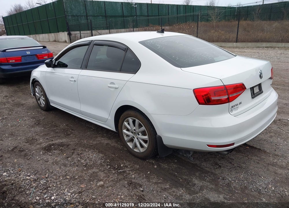 2015 VOLKSWAGEN JETTA 1.8T SE VIN: 3VWD07AJ7FM413960