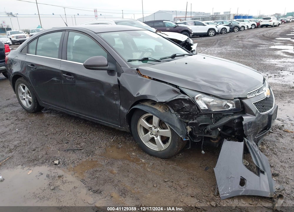 2014 CHEVROLET CRUZE 1LT AUTO VIN: 1G1PC5SB0E7268443