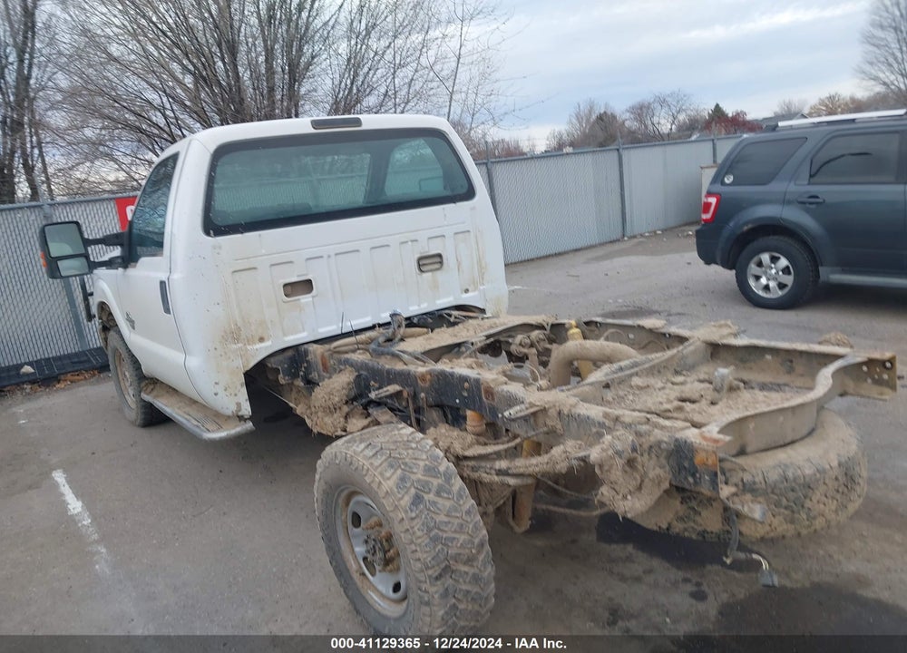 2016 FORD F-350 XL VIN: 1FDRF3BT1GEC05317
