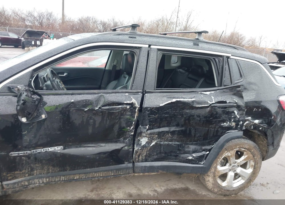 2018 JEEP COMPASS LATITUDE 4X4 VIN: 3C4NJDBB4JT139206