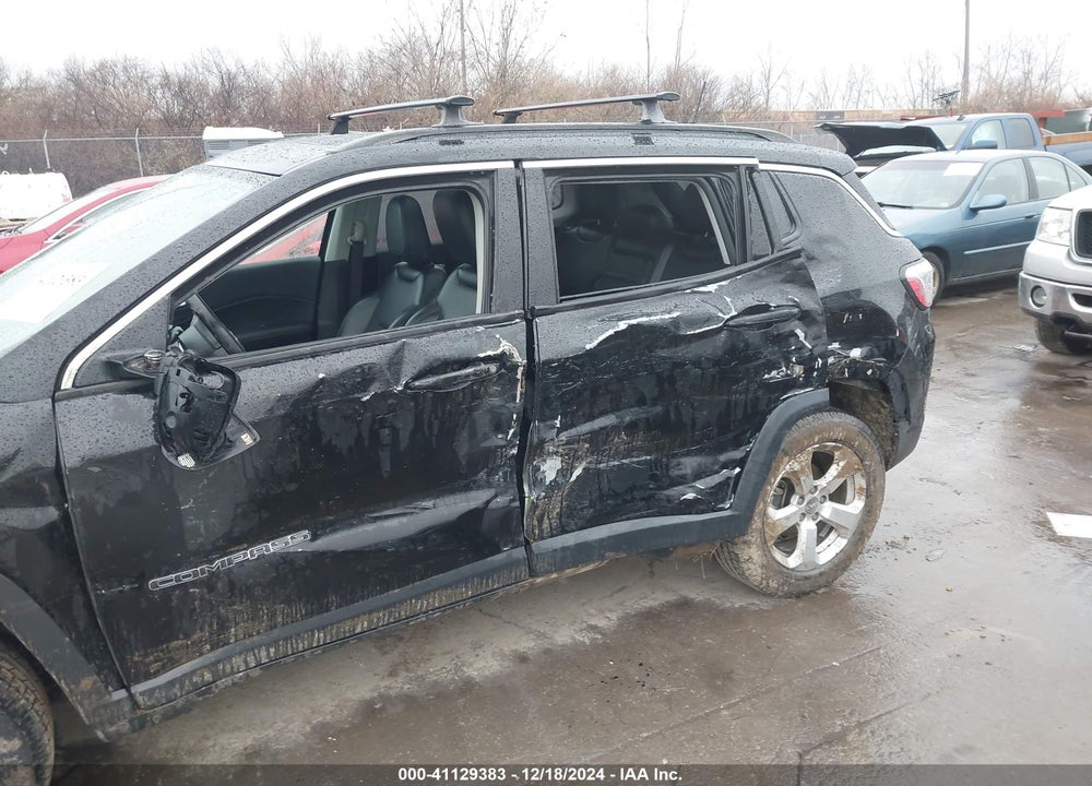 2018 JEEP COMPASS LATITUDE 4X4 VIN: 3C4NJDBB4JT139206