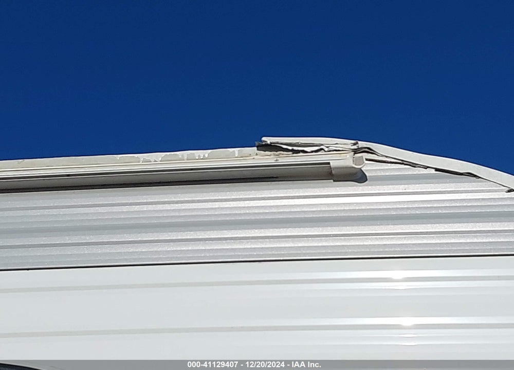 2015 JAYCO JAY FLIGHT SLX SERIE VIN: 1UJBJ0BN0F17V0175