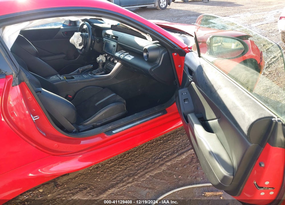 2023 TOYOTA GR86 VIN: JF1ZNBF15P8757823