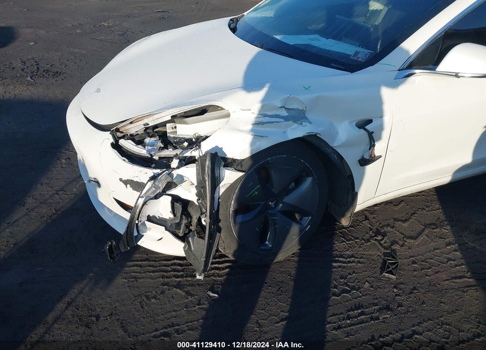 2020 TESLA MODEL 3 LONG RANGE DUAL MOTOR ALL-WHEEL DRIVE VIN: 5YJ3E1EB2LF711686