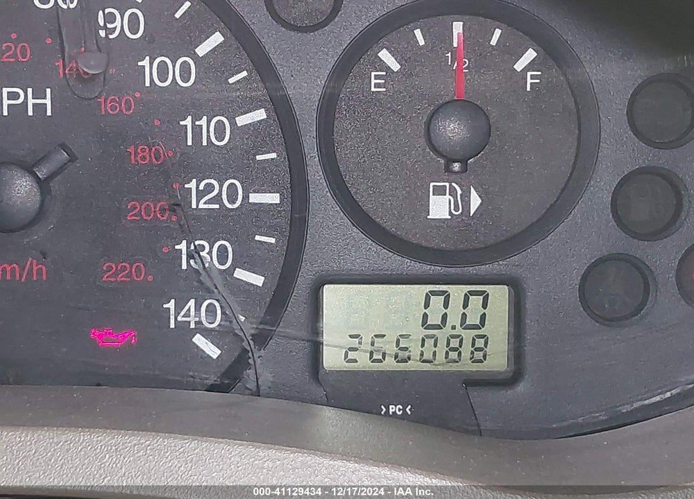 2005 FORD FOCUS ZX4 VIN: 1FAFP34N45W194281