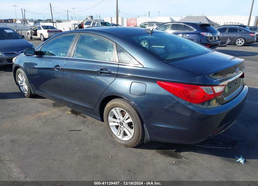 2011 HYUNDAI SONATA GLS VIN: 5NPEB4AC2BH107041