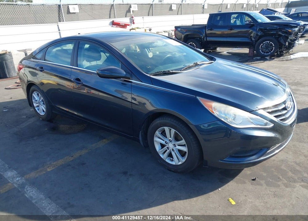 2011 HYUNDAI SONATA GLS VIN: 5NPEB4AC2BH107041