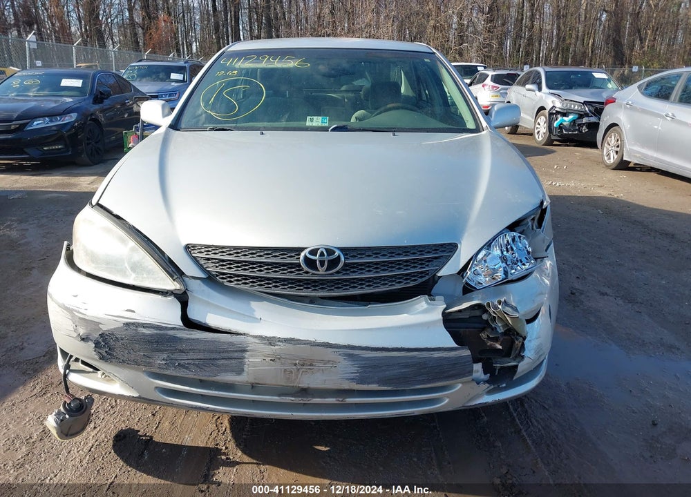 2004 TOYOTA CAMRY XLE VIN: 4T1BE30K44U834103
