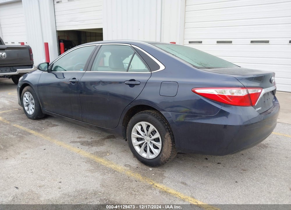 2015 TOYOTA CAMRY LE VIN: 4T1BF1FK6FU950009