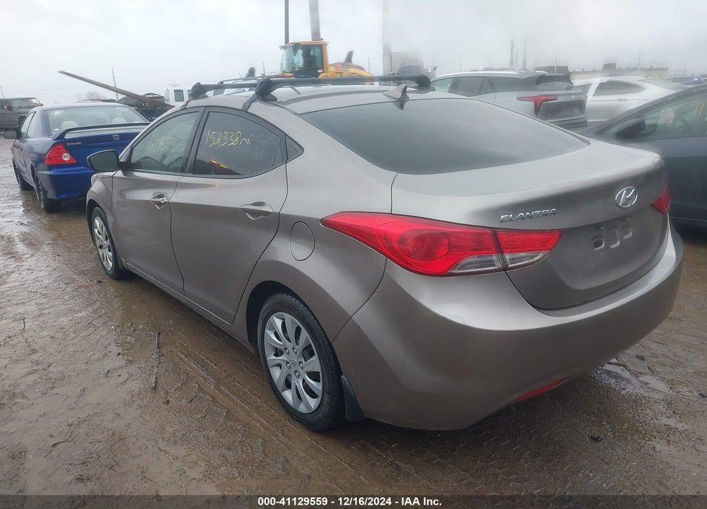 2013 HYUNDAI ELANTRA GLS VIN: 5NPDH4AE4DH159592