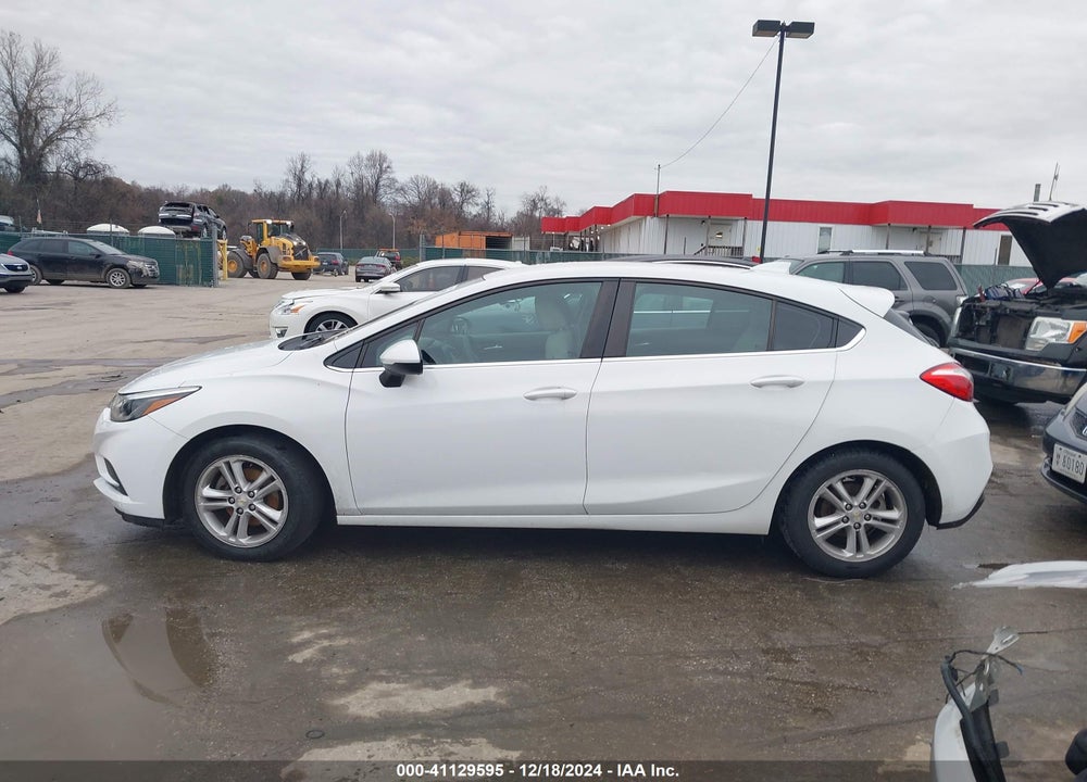 2017 CHEVROLET CRUZE VIN: 3G1BE6SM9HS527206