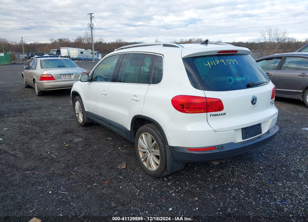 2015 VOLKSWAGEN TIGUAN SE VIN: WVGBV7AX9FW605280