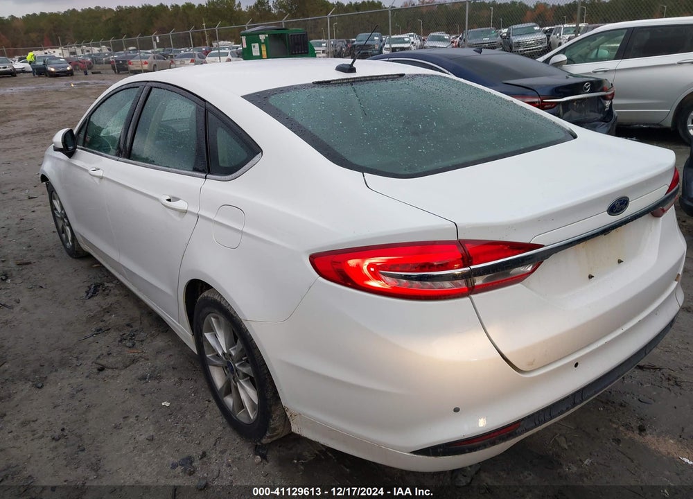 2017 FORD FUSION SE VIN: 3FA6P0H72HR416091