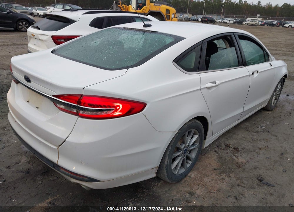 2017 FORD FUSION SE VIN: 3FA6P0H72HR416091
