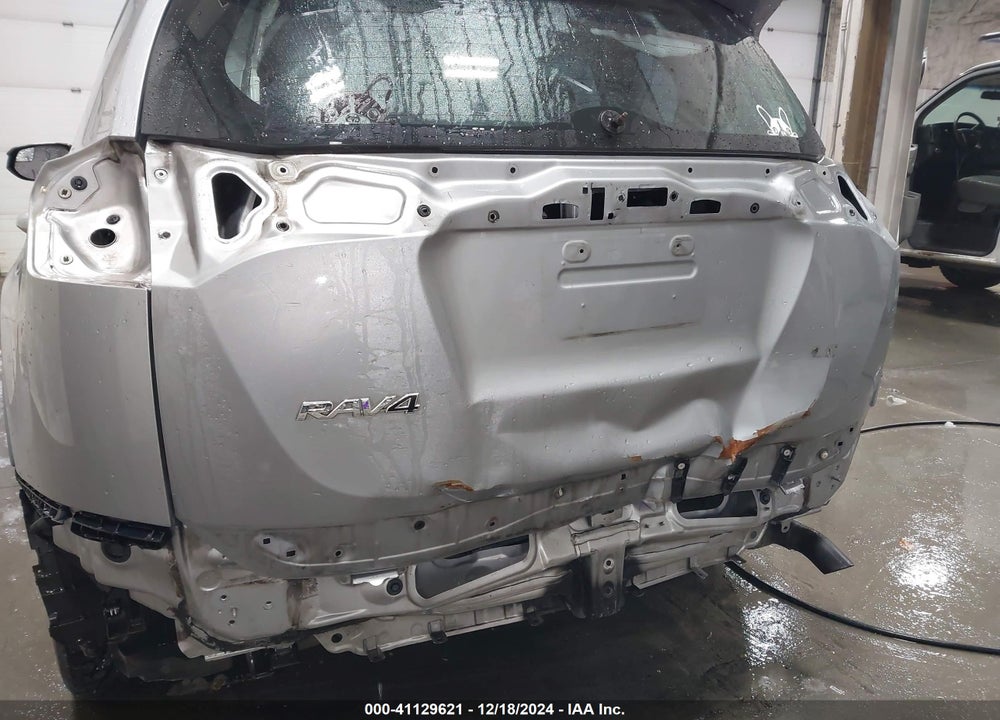 2016 TOYOTA RAV4 LE VIN: 2T3ZFREV7GW236200