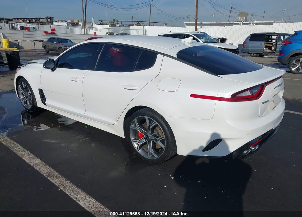2018 KIA STINGER VIN: KNAE35LC5J6034057