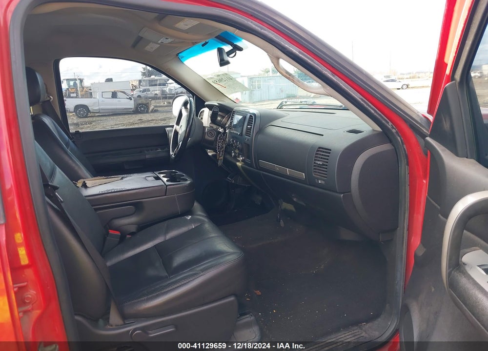 2008 CHEVROLET SILVERADO VIN: 2GCEK133281328306