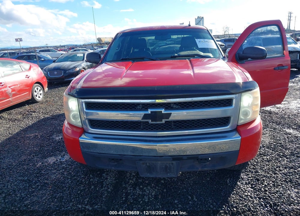 2008 CHEVROLET SILVERADO VIN: 2GCEK133281328306