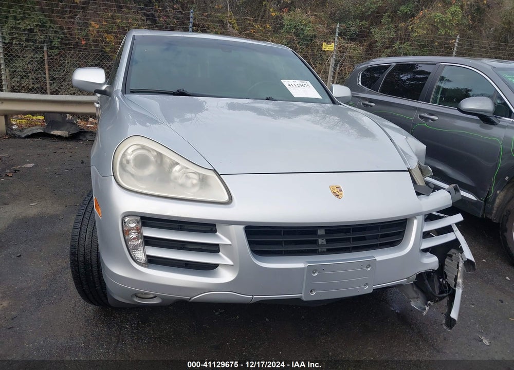 2008 PORSCHE CAYENNE VIN: WP1AA29P68LA05483