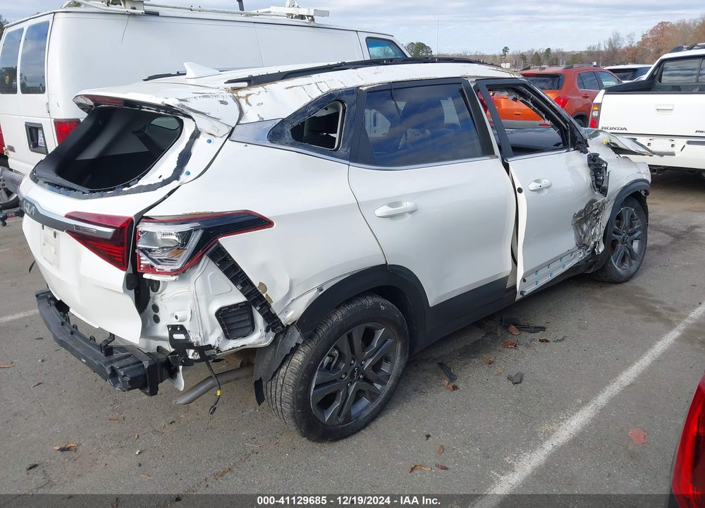 2023 KIA SELTOS S VIN: KNDEU2AA7P7368805