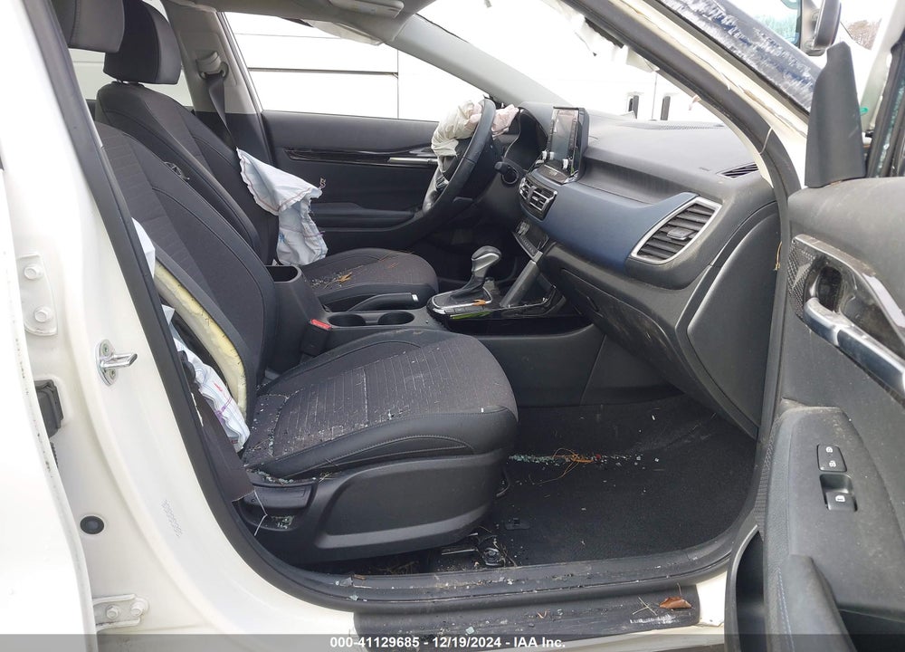 2023 KIA SELTOS S VIN: KNDEU2AA7P7368805