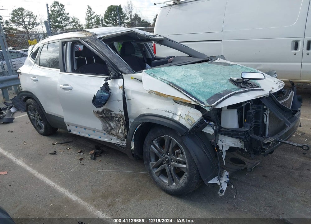 2023 KIA SELTOS S VIN: KNDEU2AA7P7368805