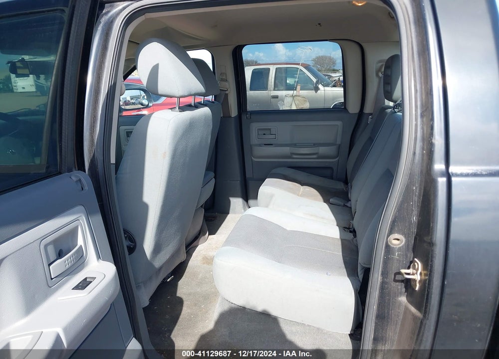 2005 DODGE DAKOTA SLT VIN: 1D7HE48N75S243527