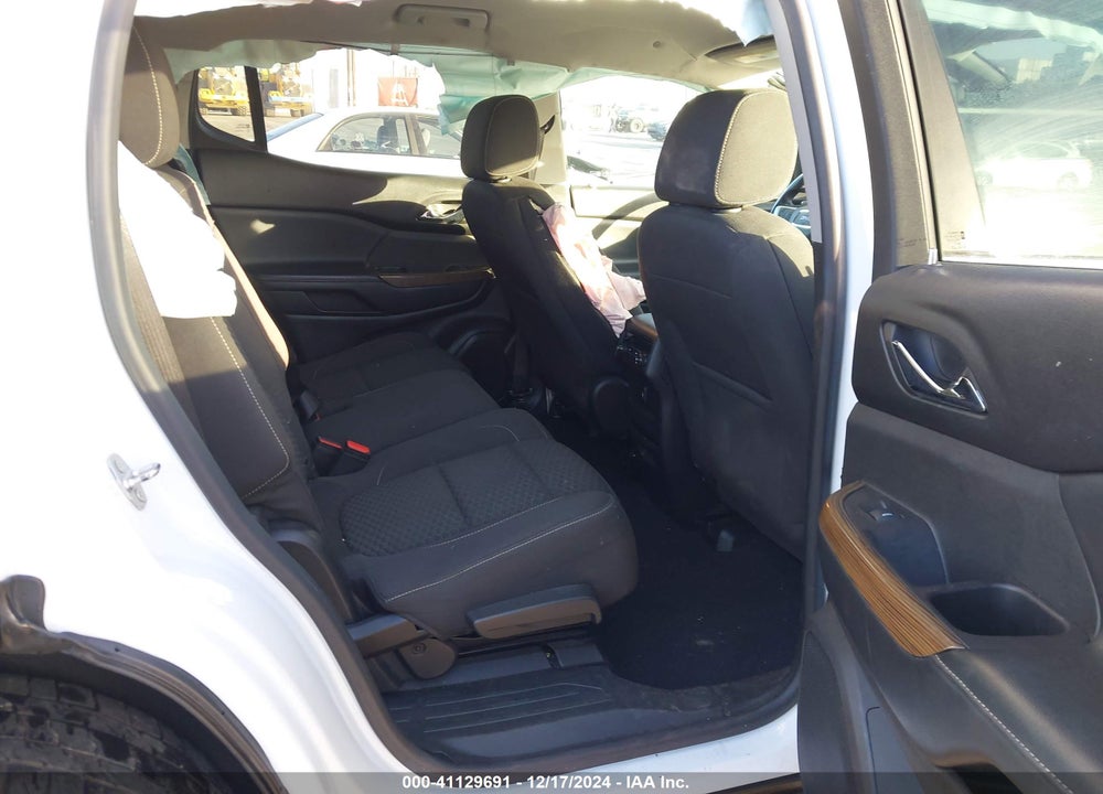 2017 GMC ACADIA SLE-1 VIN: 1GKKNKLA3HZ218746