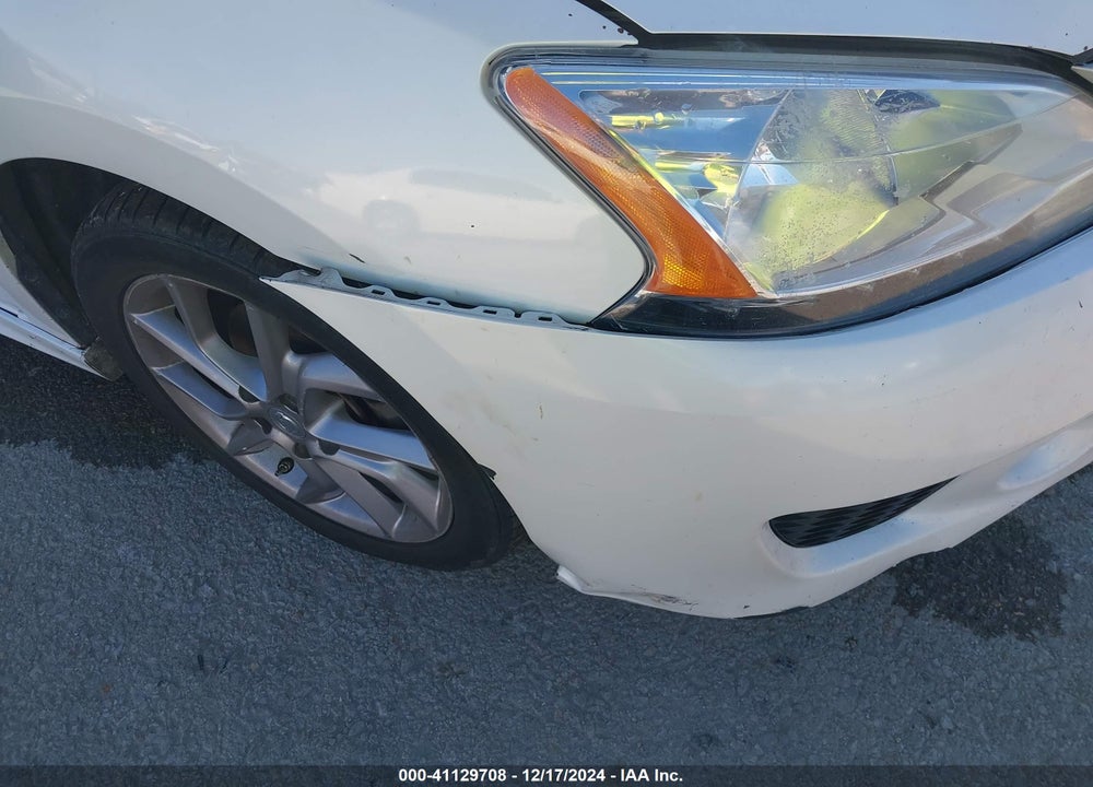 2014 NISSAN SENTRA SR VIN: 3N1AB7AP9EL631104