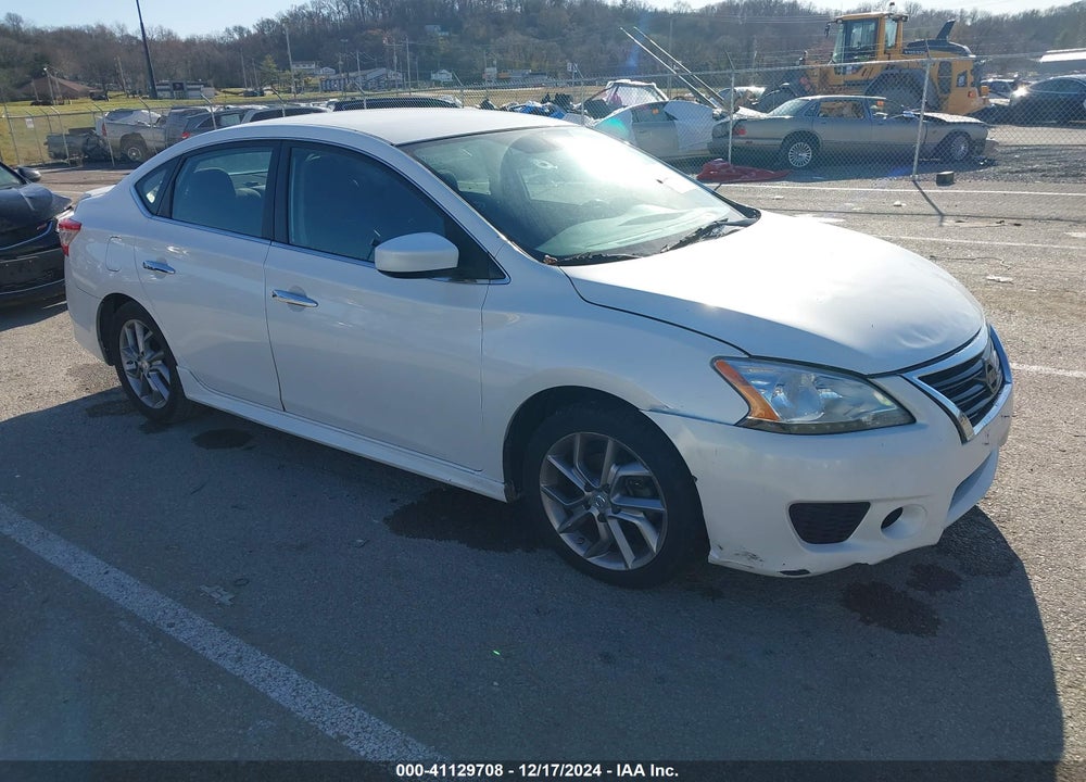 2014 NISSAN SENTRA SR VIN: 3N1AB7AP9EL631104