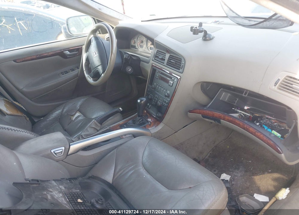 2006 VOLVO XC70 VIN: YV4SZ592961219653