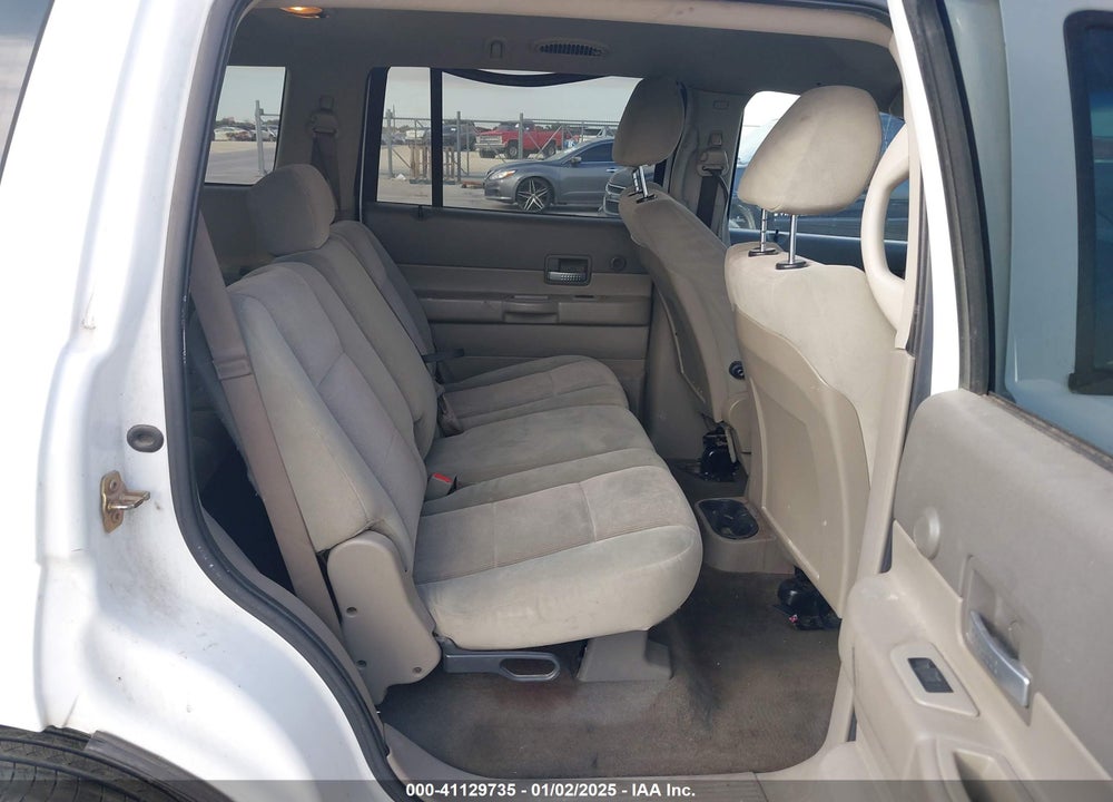 2005 DODGE DURANGO SLT VIN: 1D4HB48N65F581371