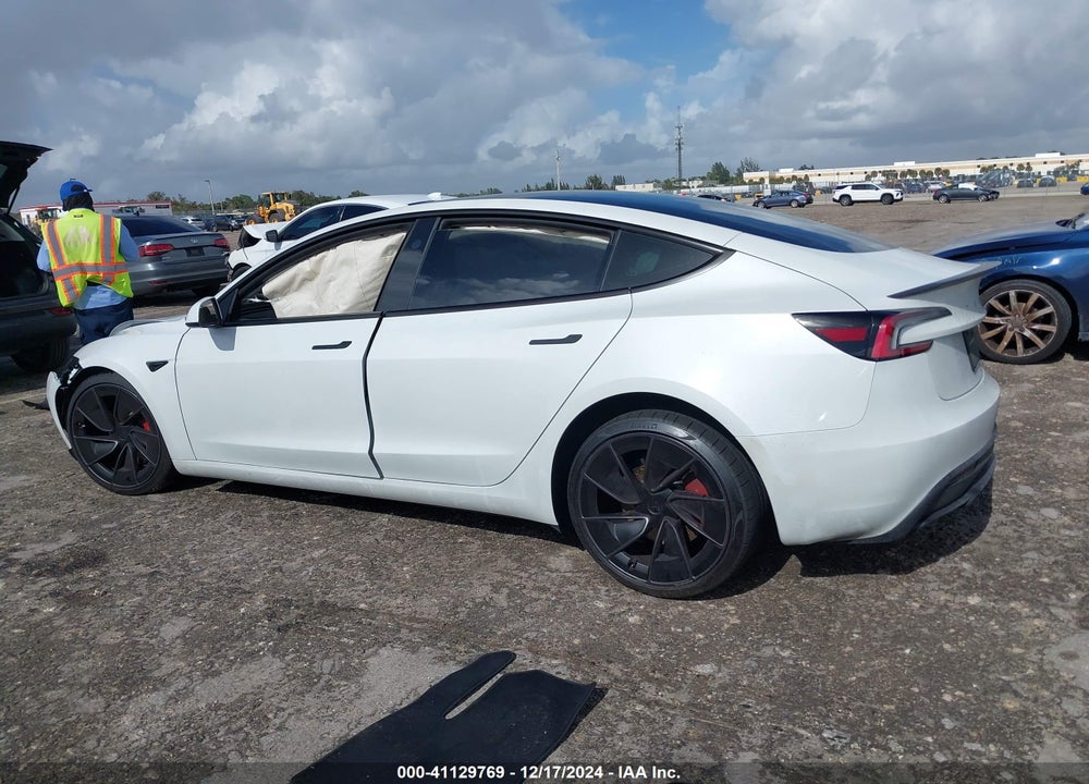 2024 TESLA MODEL 3 PERFORMANCE ALL-WHEEL DRIVE VIN: 5YJ3E1ET7RF801529