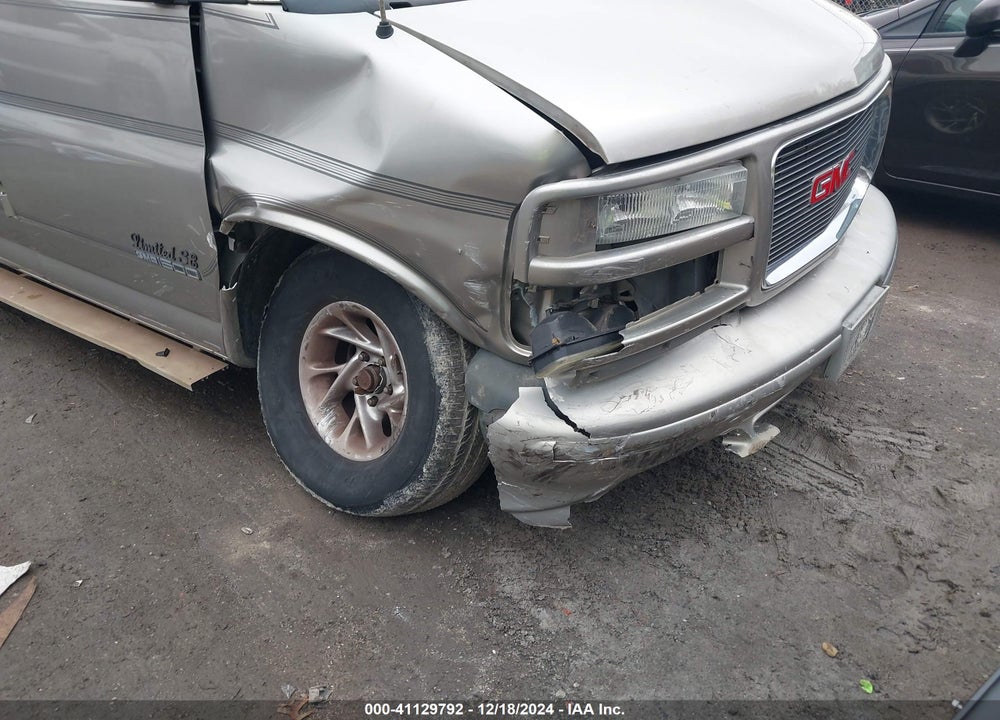2001 GMC SAVANA UPFITTER VIN: 1GDFG15R011236139