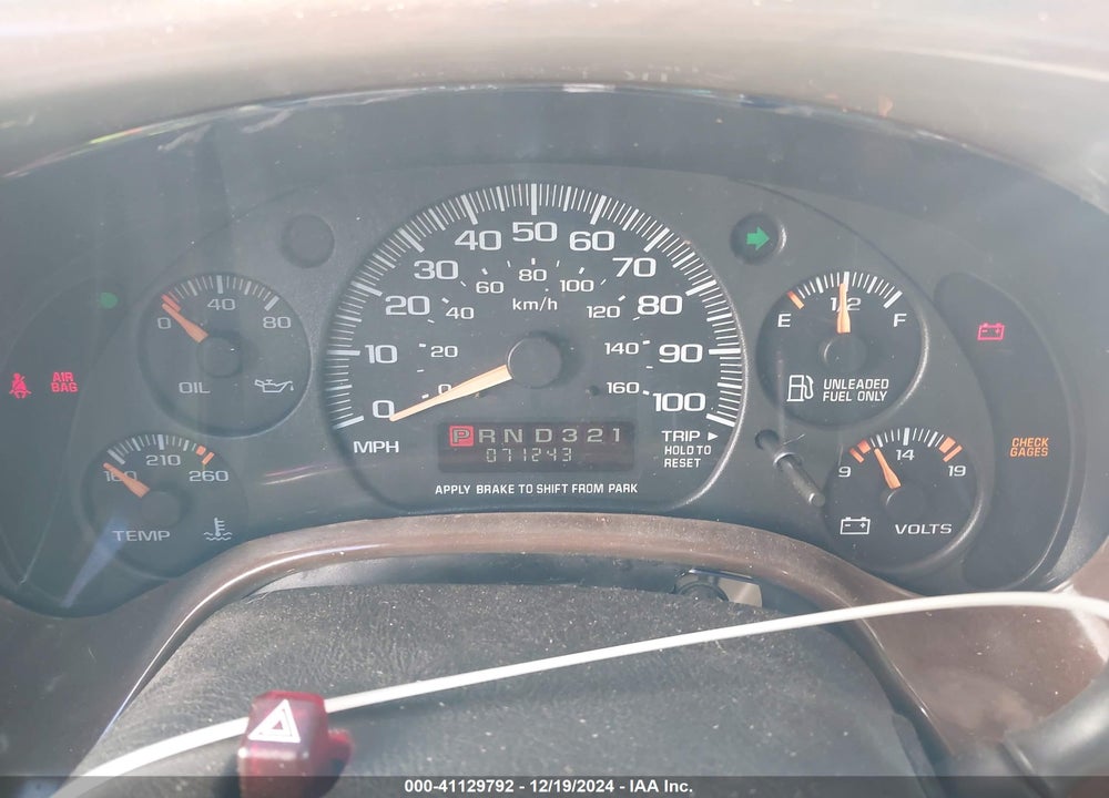 2001 GMC SAVANA UPFITTER VIN: 1GDFG15R011236139