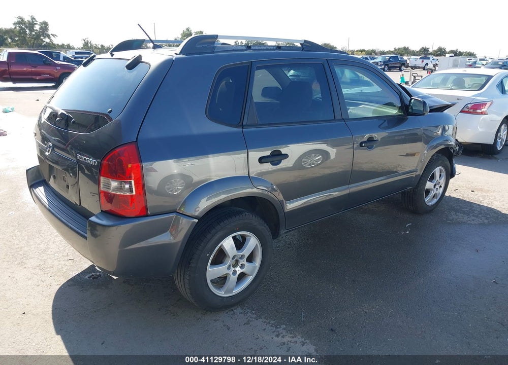 2007 HYUNDAI TUCSON GLS VIN: KM8JM12B47U560583