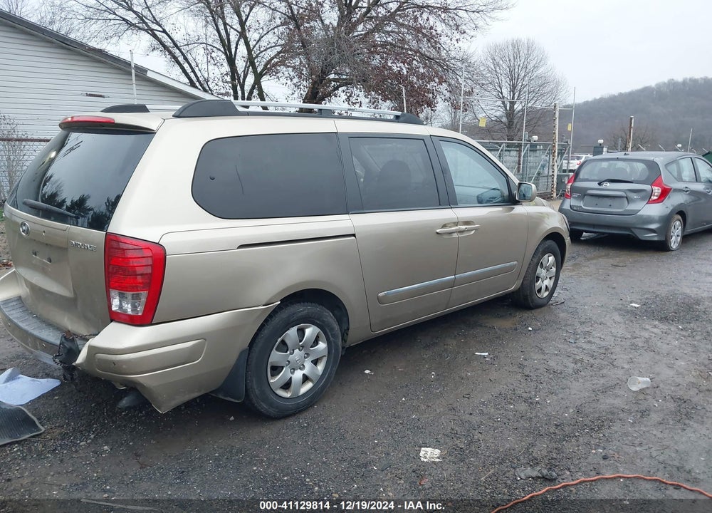 2008 HYUNDAI ENTOURAGE GLS/LIMITED VIN: KNDMC233886053144