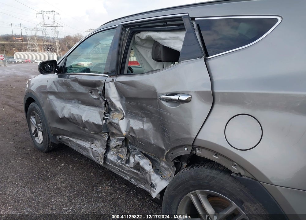 2018 HYUNDAI SANTA FE SPORT 2.4L VIN: 5NMZUDLB2JH099910
