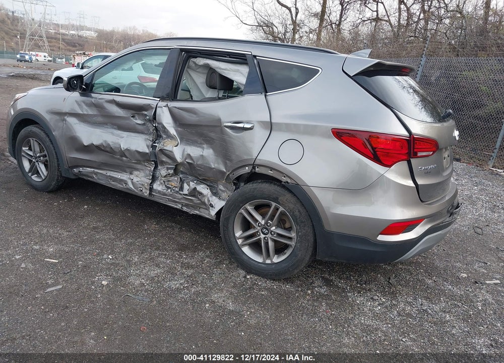 2018 HYUNDAI SANTA FE SPORT 2.4L VIN: 5NMZUDLB2JH099910