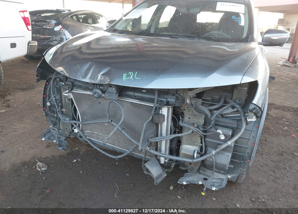 2015 NISSAN ROGUE SV VIN: 5N1AT2MT3FC808650