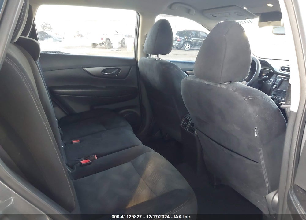 2015 NISSAN ROGUE SV VIN: 5N1AT2MT3FC808650