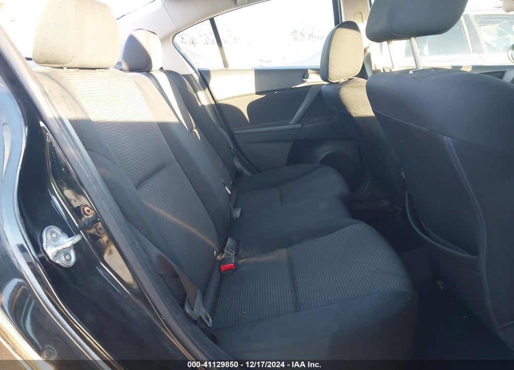 2013 MAZDA 3 I SPORT VIN: JM1BL1UP5D1759885
