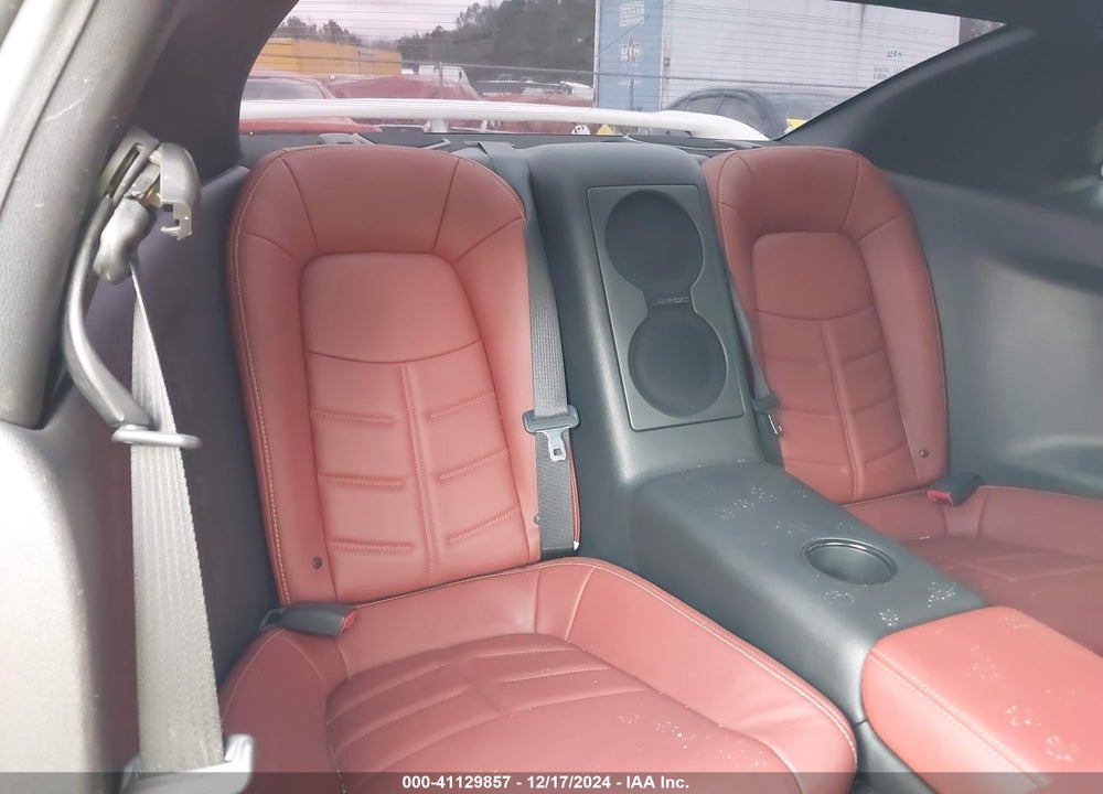 2017 NISSAN GT-R VIN: JN1AR5EF9HM820329