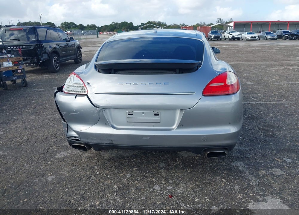 2011 PORSCHE PANAMERA 4 VIN: WP0AA2A75BL011036