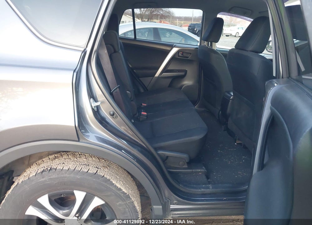 2017 TOYOTA RAV4 LE VIN: JTMBFREV7HJ106418