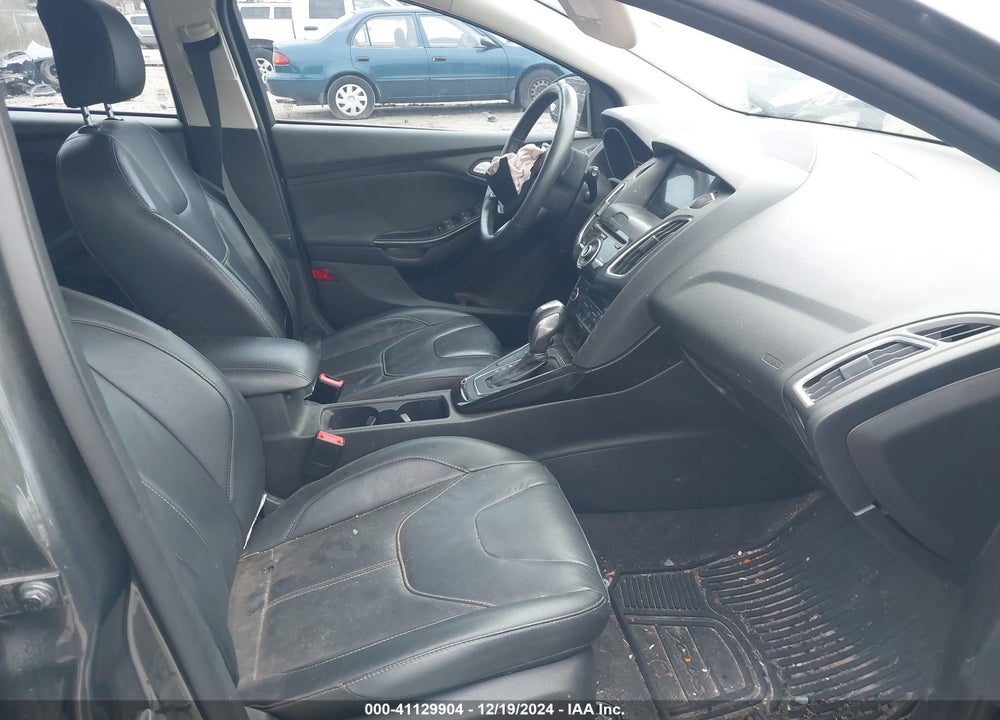 2018 FORD FOCUS VIN: 1FADP3N23JL289244